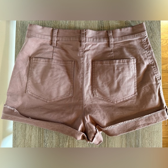 Madewell Shorts - Picture 2 of 5